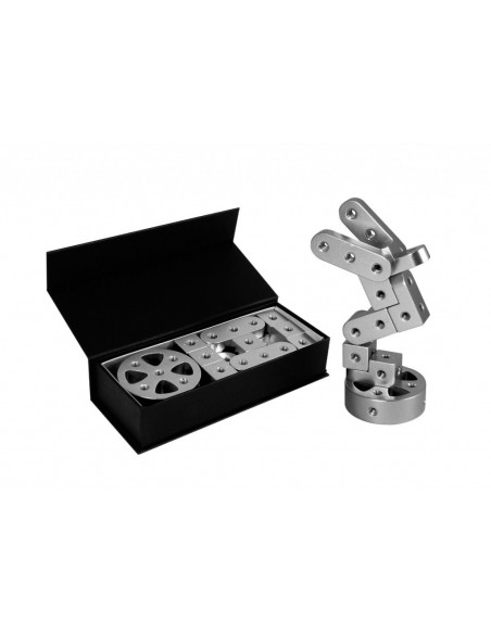 MetalManie model L - Prieten