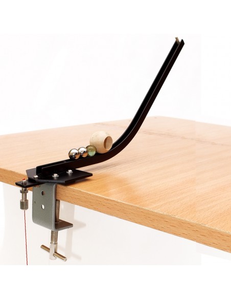 Dispozitiv pentru rostogolirea bilelor