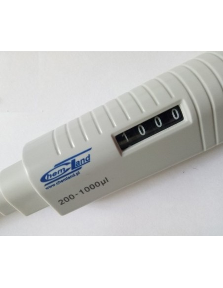 Pipeta monocanal, cu volum variabil 200-1000 µl Pipeta monocanal, cu volum variabil 200-1000 µl