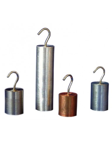 Cuburi cu volume egale si cilindri aceeasi greutate