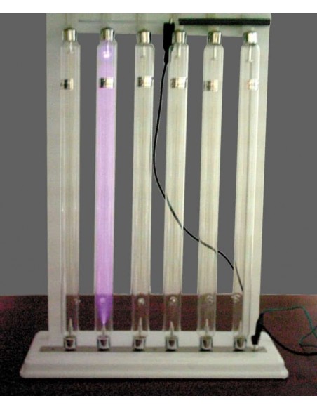 Tuburi pentru studiul descarcarilor in gaze rarefiate