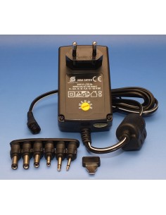 Alimentator universal